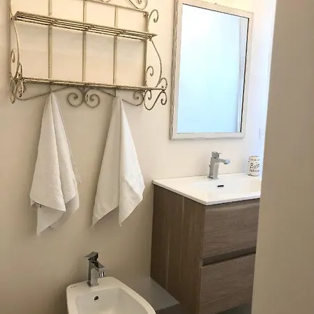 Bed & Breakfast A Casa Di Tati Civitanova Marche