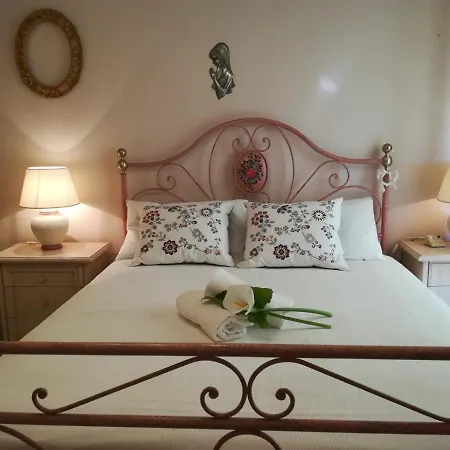 فندق مبيت وإفطار A Casa Di Tati