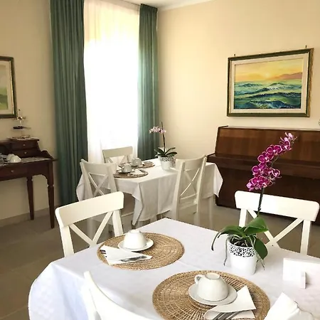 A Casa Di Tati فندق مبيت وإفطار