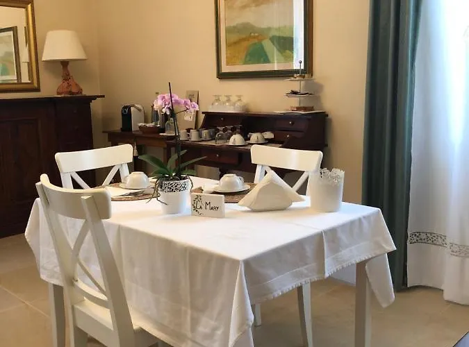 A Casa Di Tati Bed and Breakfast 3*